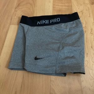 Nike Pro shorts (women’s XS)